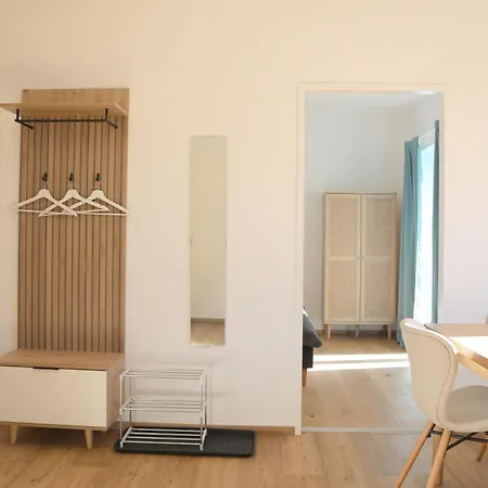 Three & Bergblick - 250m Vom Seeufer Döbriach