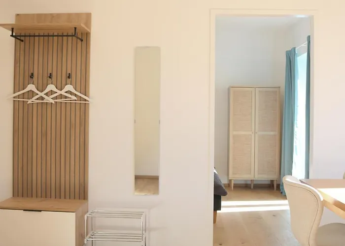 Three & Bergblick - 250m Vom Seeufer Döbriach